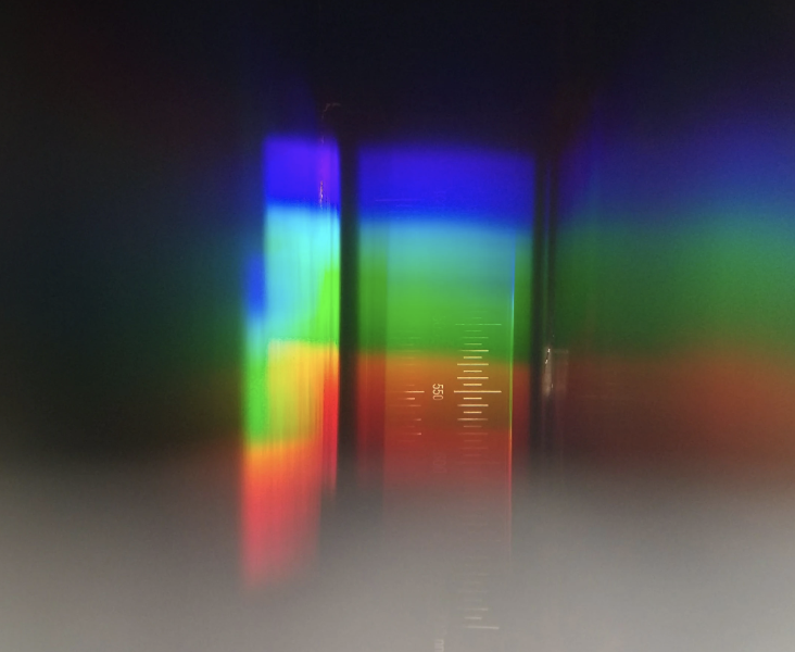 Óptica, uno de los aportes de Isaac Newton.